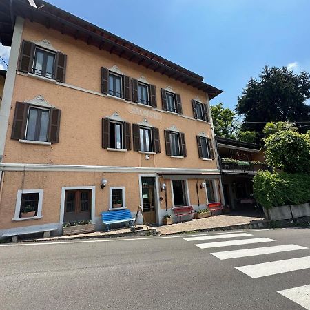 La Locanda Dell'Oreste Dizzasco 外观 照片